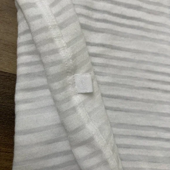 [Lululemon] Clear and Present Muscle Tank White 6 - Picture 8 of 8